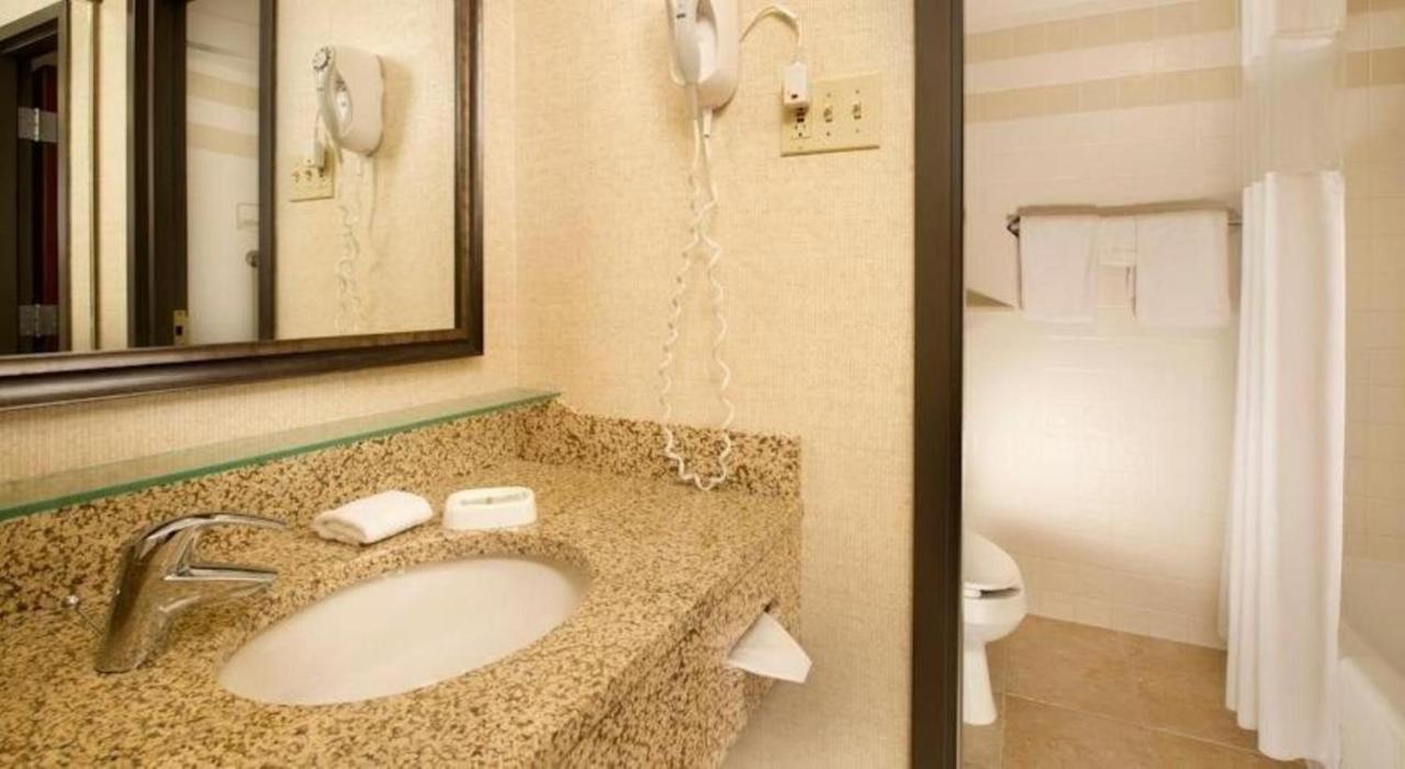 Hotel Lotus Kansas City Stadium Luaran gambar